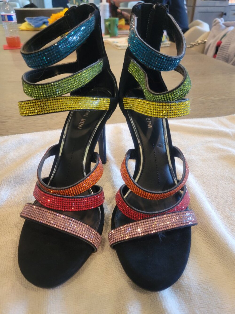 Gianni Bini Rubaleigh Rainbow Rhinestone Strappy Stiletto Heels Size 8M - Picture 2 of 8